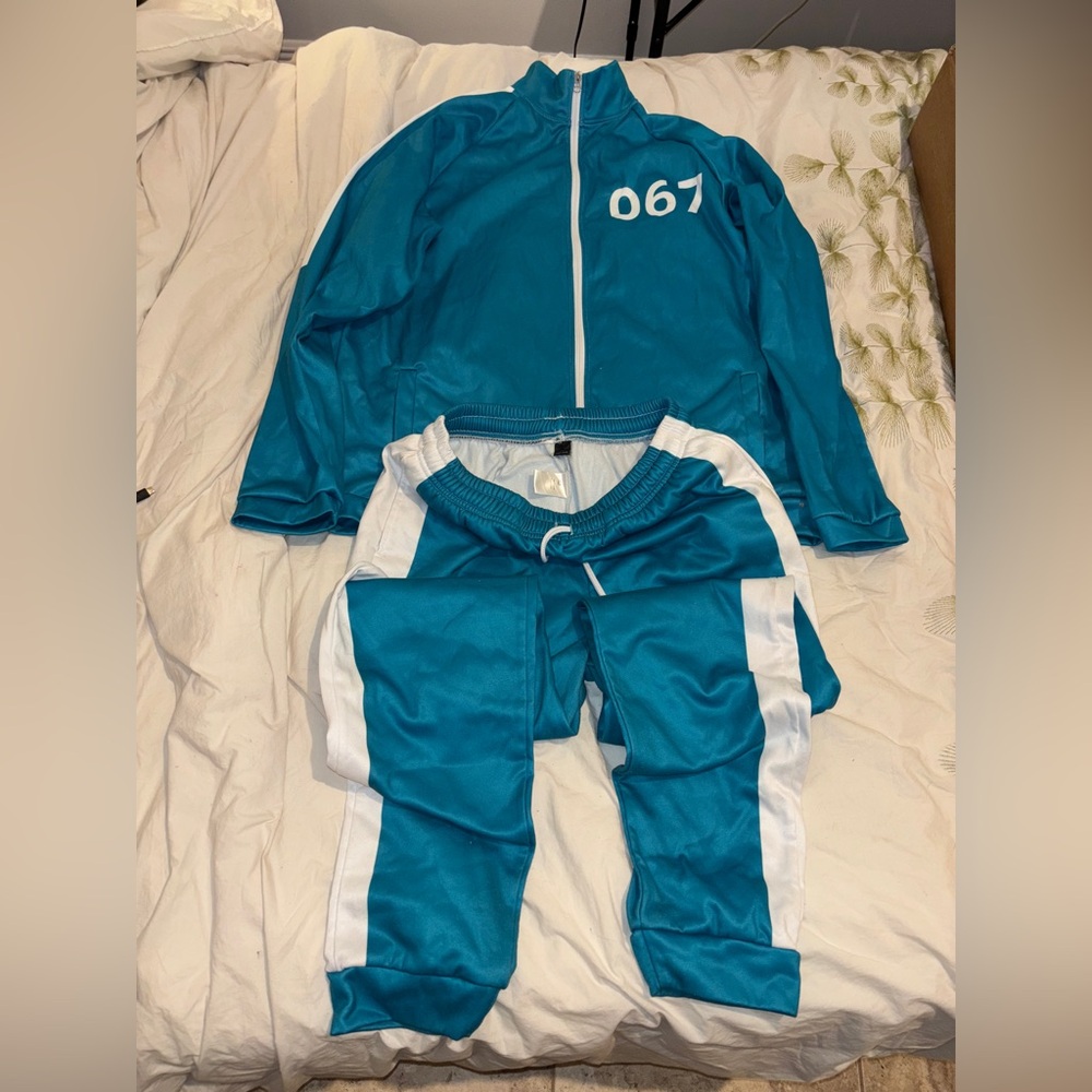 Blue & white 067 squid games jump suit pants & jacket USA xl rare!!Comes bundled